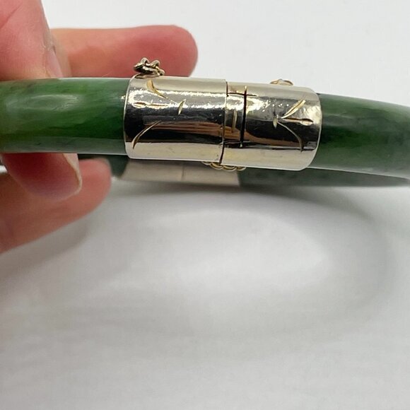 Vintage Spinach Green Nephrite Jade Bangle Bracelet Hinged 10K Gold Plate Caps - Picture 3 of 8